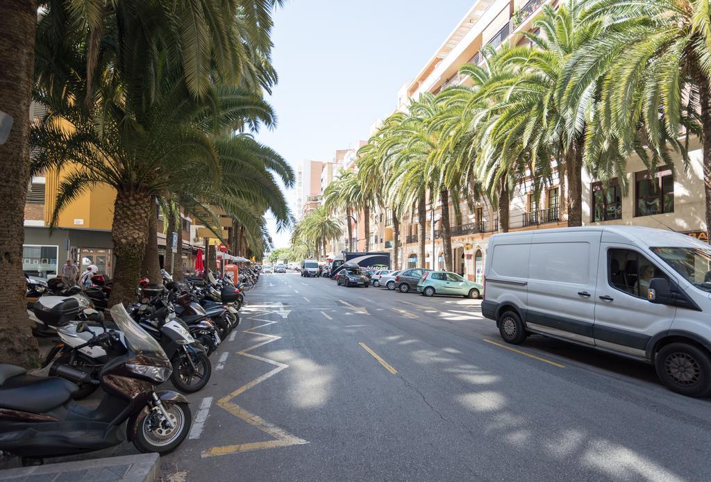 Alameda De Colon Relax & Quiet Business & Family Apartment Malaga Exterior photo