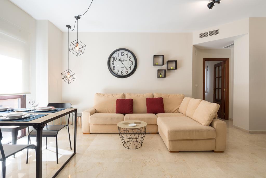 Alameda De Colon Relax & Quiet Business & Family Apartment Malaga Exterior photo
